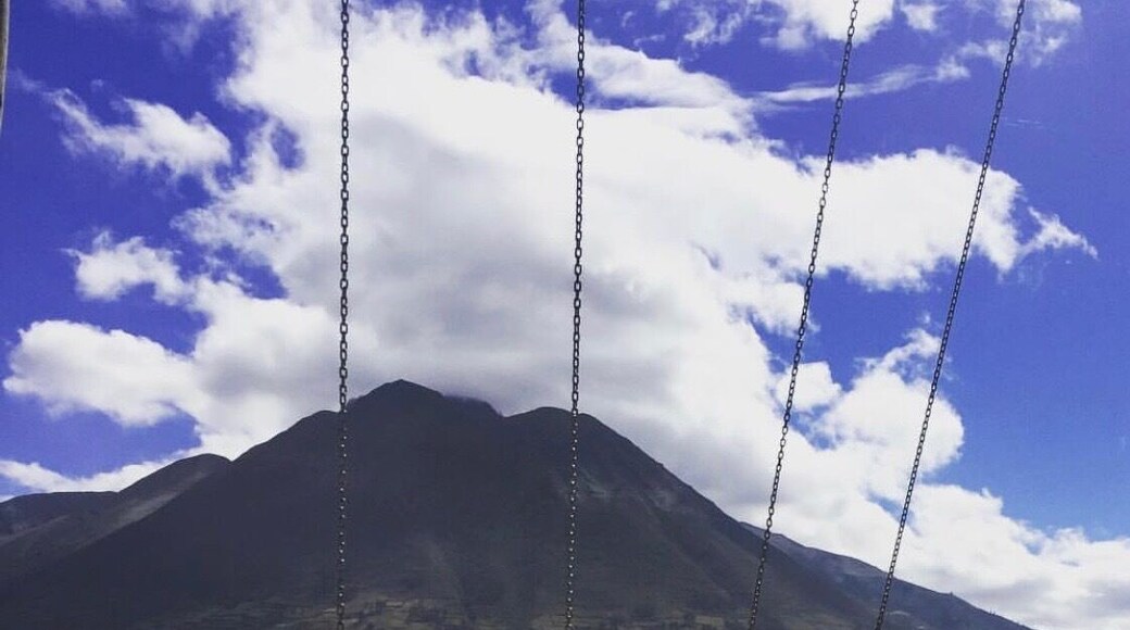 San Pablo lake is amazing because of the color of the water and Imbabura Volcano. I was lucky, today is not a cloudy day