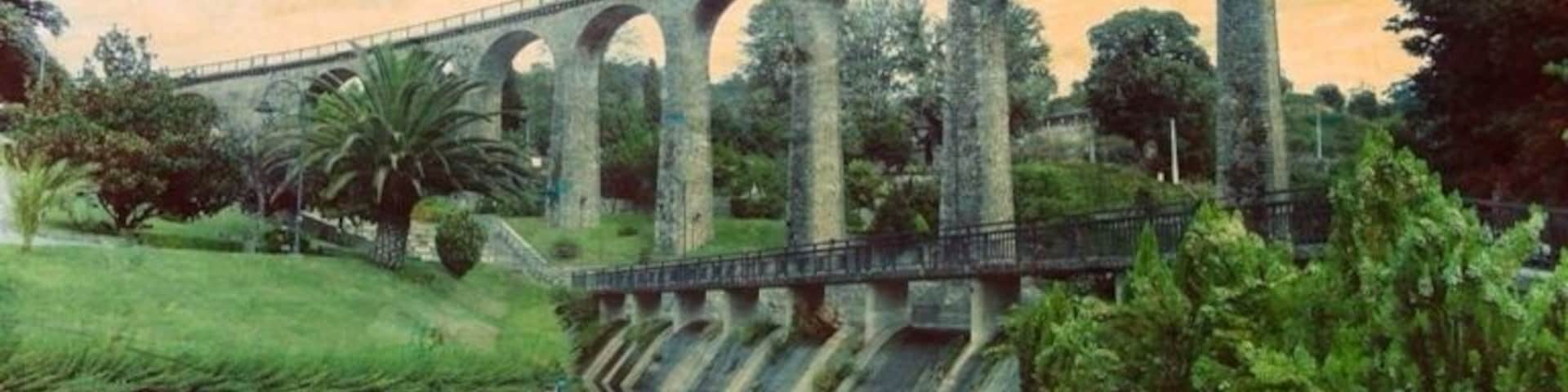 Antiga ponte de comboios