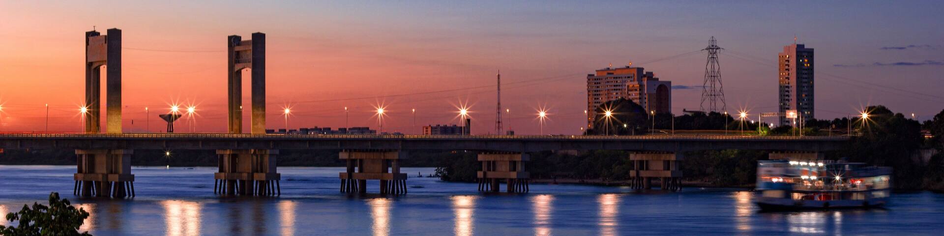 Noite na Ponte Presidente Dutra, Juazeiro/BA, Brasil.