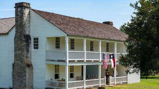 Fanthorp Inn State Historic Site
