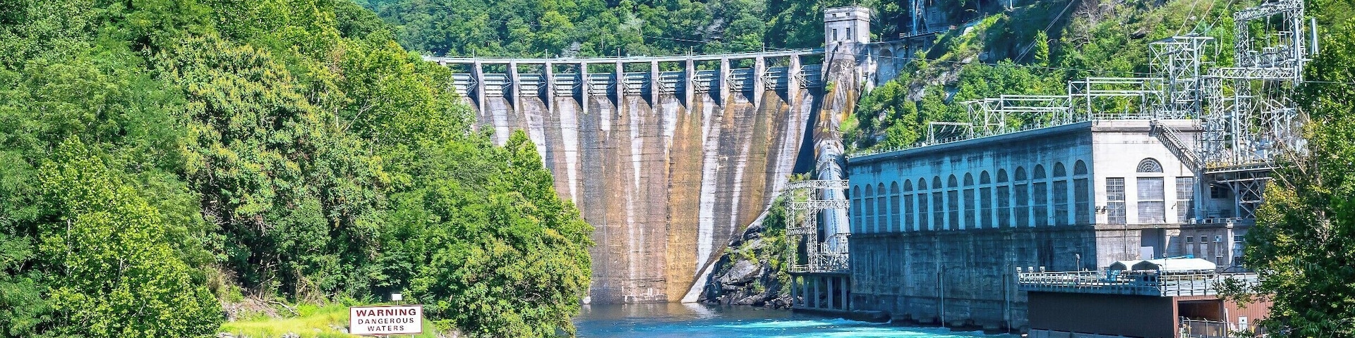 Beautiful View of the Cheoah Dam from the bridge
