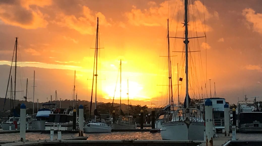 Stunning sky-shows at dawn and dusk!