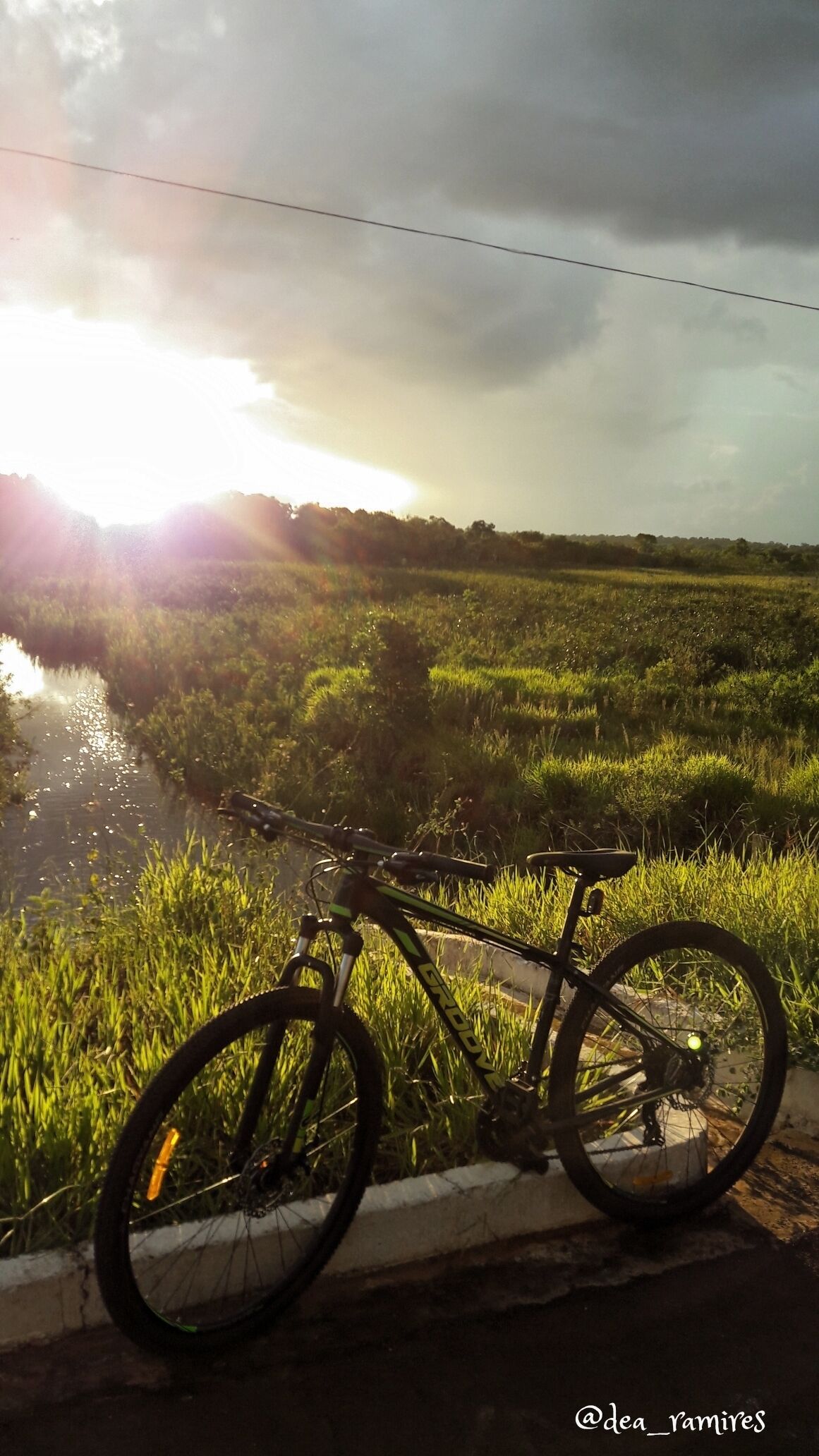 Entardecer 
na minha bike 