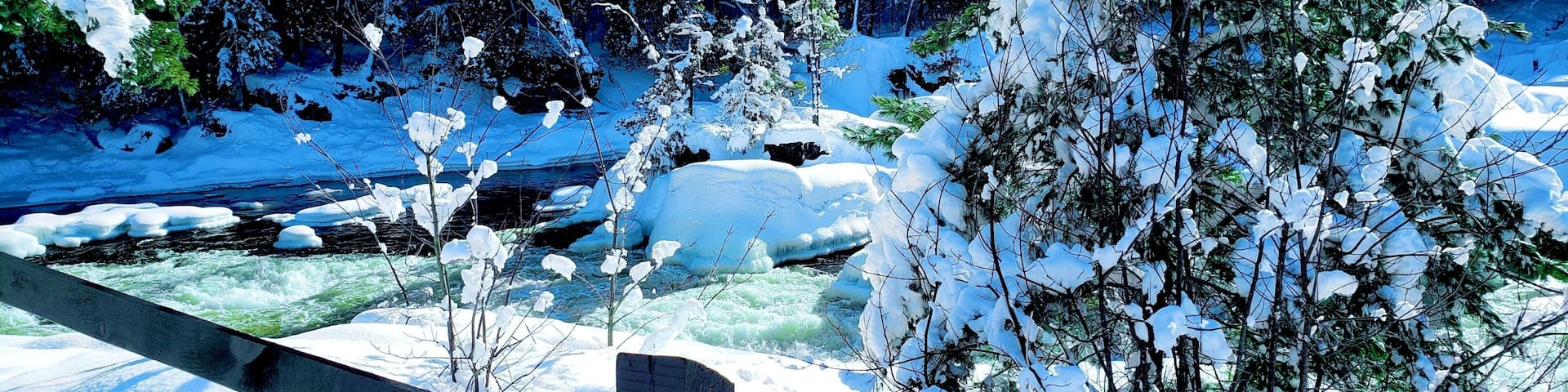 Rawdon Waterfalls in the freezing winter of Quebec