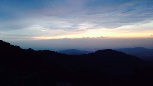 This was taken in Casa Elemento a Hostel in Minca, great view. If you wake up really early you can see la Sierra Nevada de Santa Marta. #GoldenHour