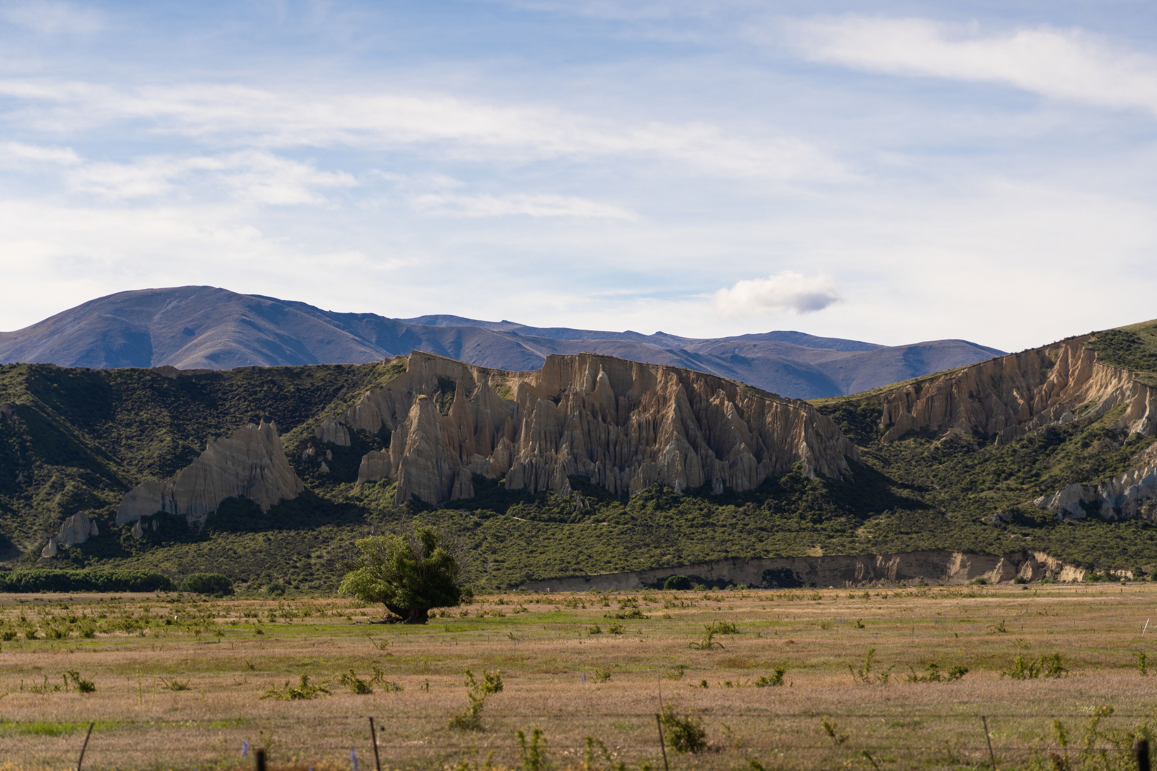 sunset over New Zealand's alps, burkes pass in New Zealand during sunset, beautiful nature during an amazing sunset in New Zealand,