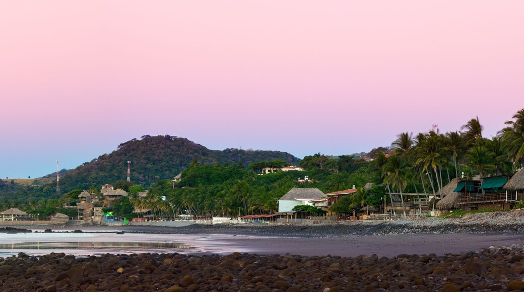 El Tunco Beach in Salvador