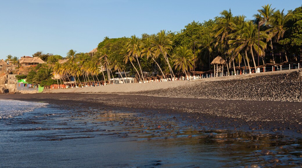 El Tunco Beach in Salvador