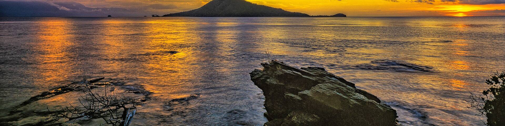 Crribean Sunset off Cayos Cochinos