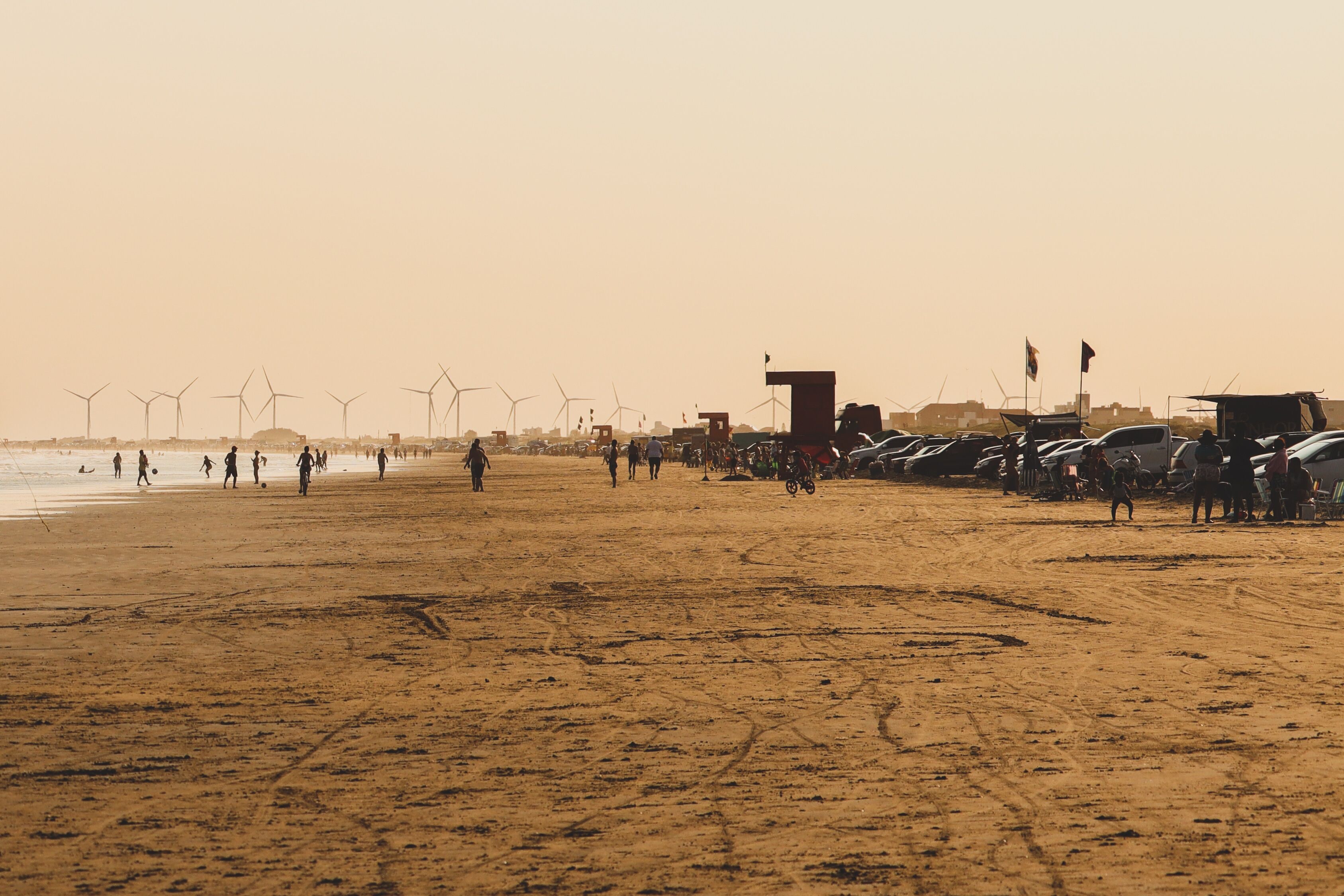 Fim da tarde na Praia do Cassino, Rio Grande do Sul, Brasil.