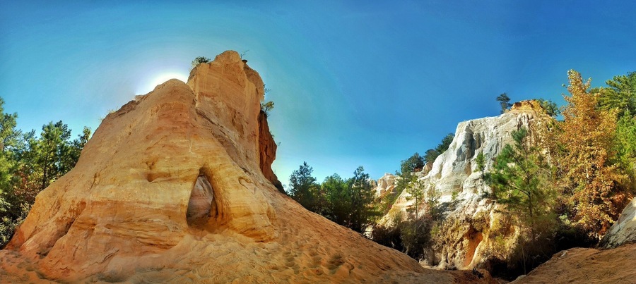 We missed the desert so we found some arches in Georgia.