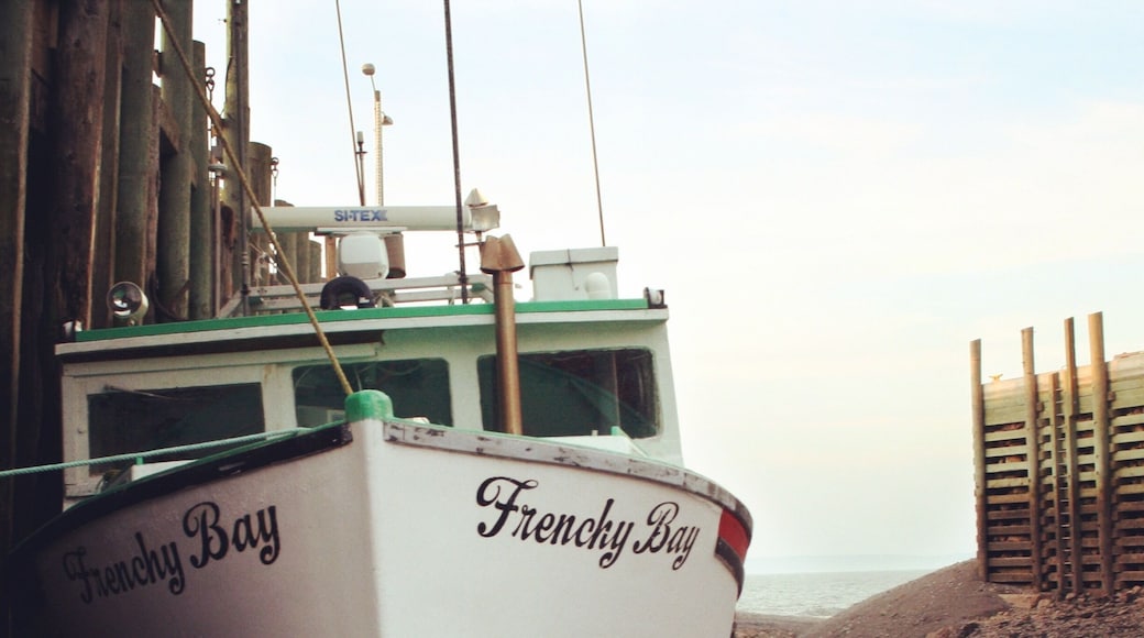 Low tide at Halls Harbour, a 'must do' day trip if you are in Halifax!