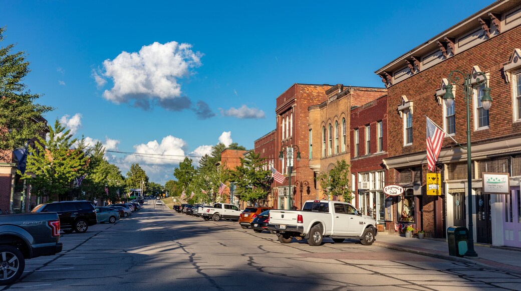 Main Street in Grand Rapids, Ohio, USA