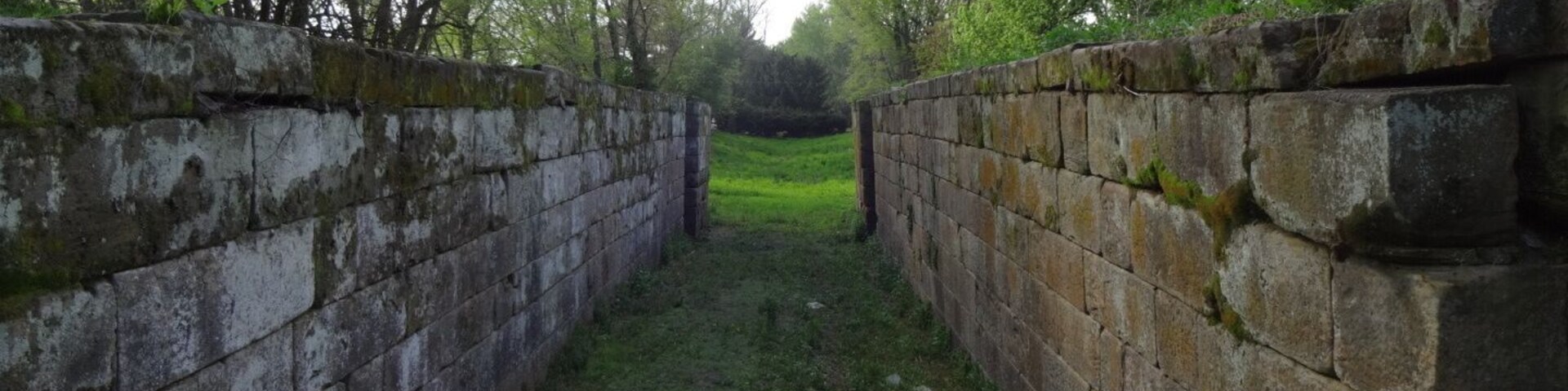 Lockville Canal Park is a 7 acre green space that contains three intact locks that once made up part of the central section of the Ohio and Erie Canal, a 308-mile highway of water that connected Lake Erie at Cleveland to the Ohio River at Portsmouth.
Construction on the locks began on July 4th, 1825 and took over seven years to complete. The canal system propelled Ohio's economy from last in the nation to nearly first in just a few years.