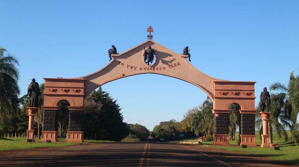 帕尔梅拉-达斯米松伊斯