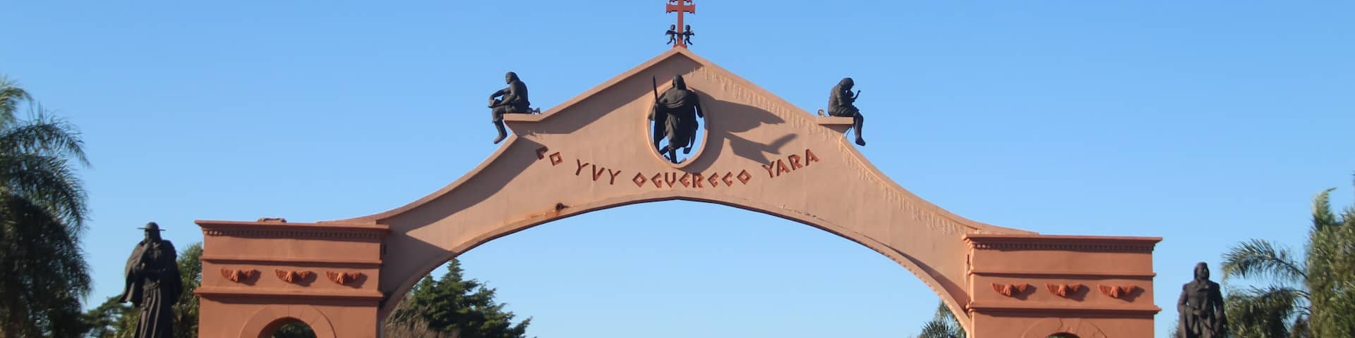 pórtico de entrada das missões em são miguel das missões, rio grande do sul