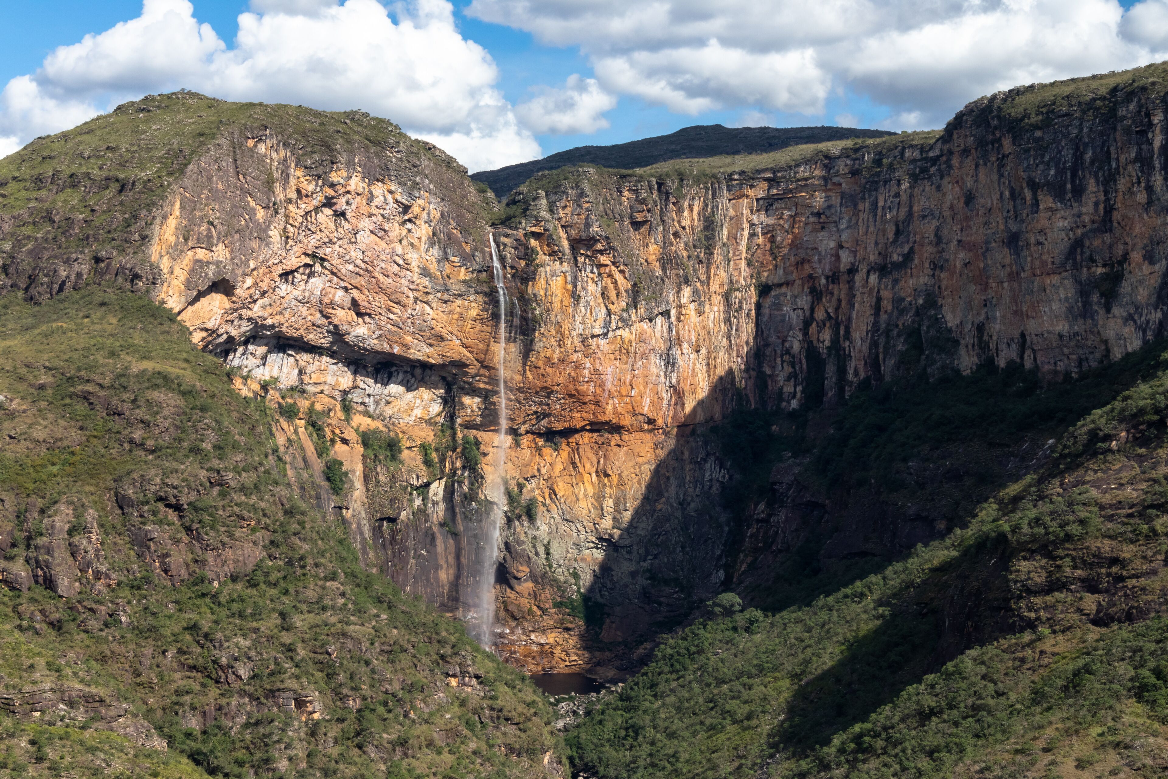 Tabuleiro waterfall, with 273 meters of free fall, inside a canyon, Conceicao do Mato Dentro, state of Minas Gerais, Brazil