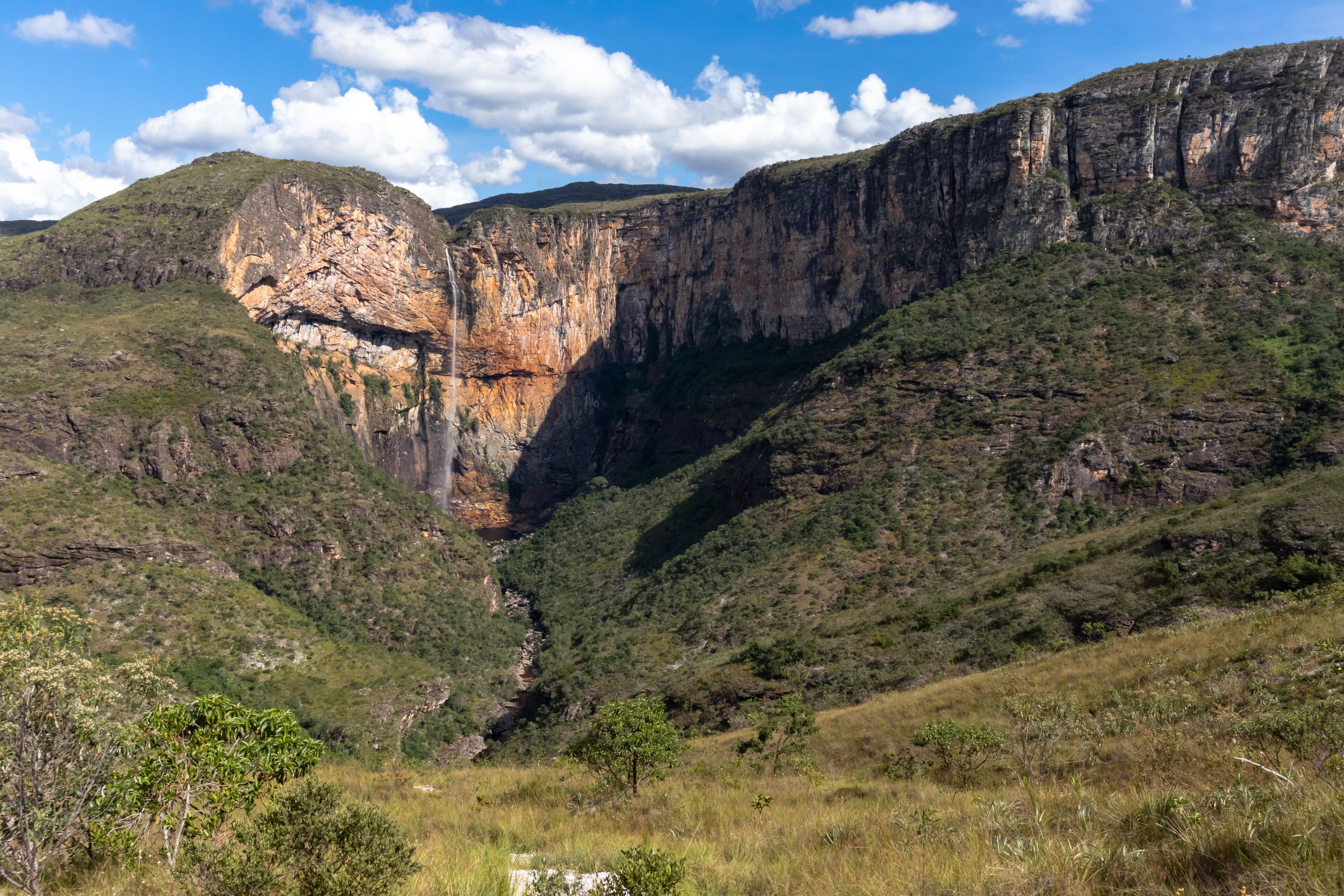 Tabuleiro waterfall, with 273 meters of free fall, inside a canyon, Conceicao do Mato Dentro, state of Minas Gerais, Brazil