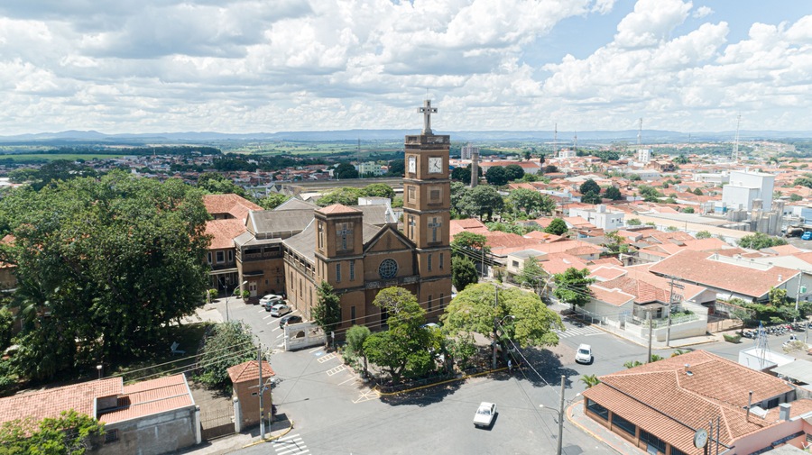 Aerial view of the Mococa city, São Paulo / Brazil.