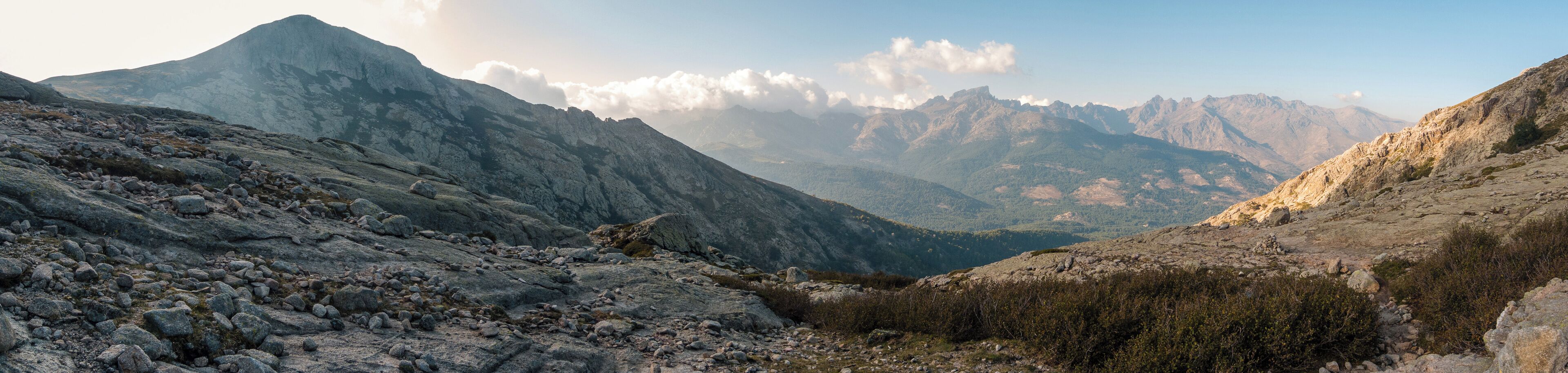 Vue du massif du Cintu et du Capu à u Tozzu.