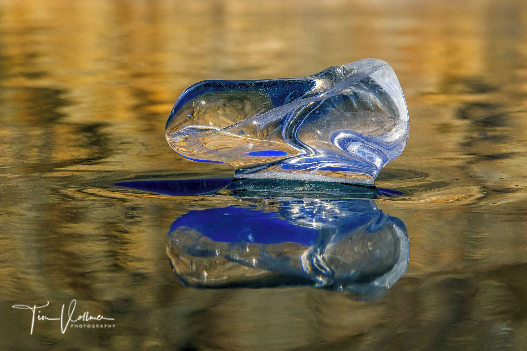 Lake Baikal in winter is a paradise for photographers. Join my next Photo tour in February 2020. www.timvollmer.de