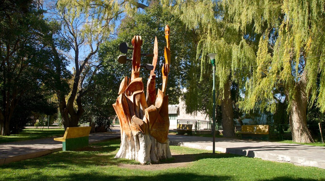 Gaiman which includes outdoor art