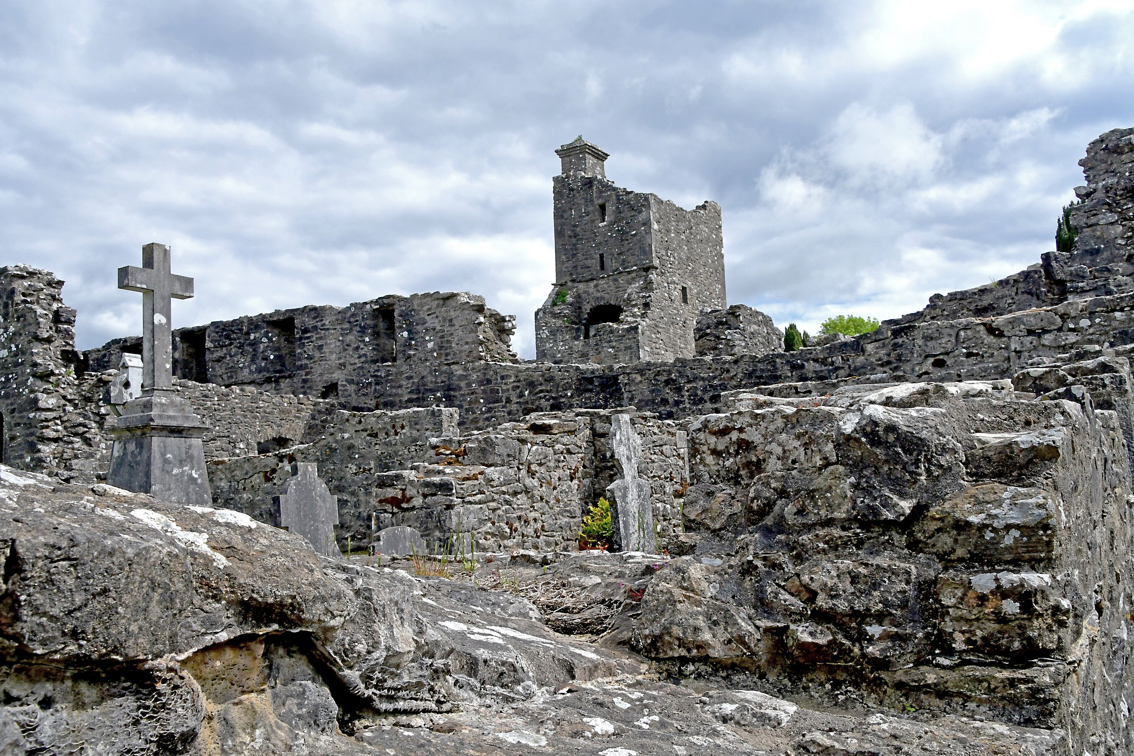 Built in the 1500s and remained in use until the mid 1800s. It was interesting to be able to walk among the ruins.