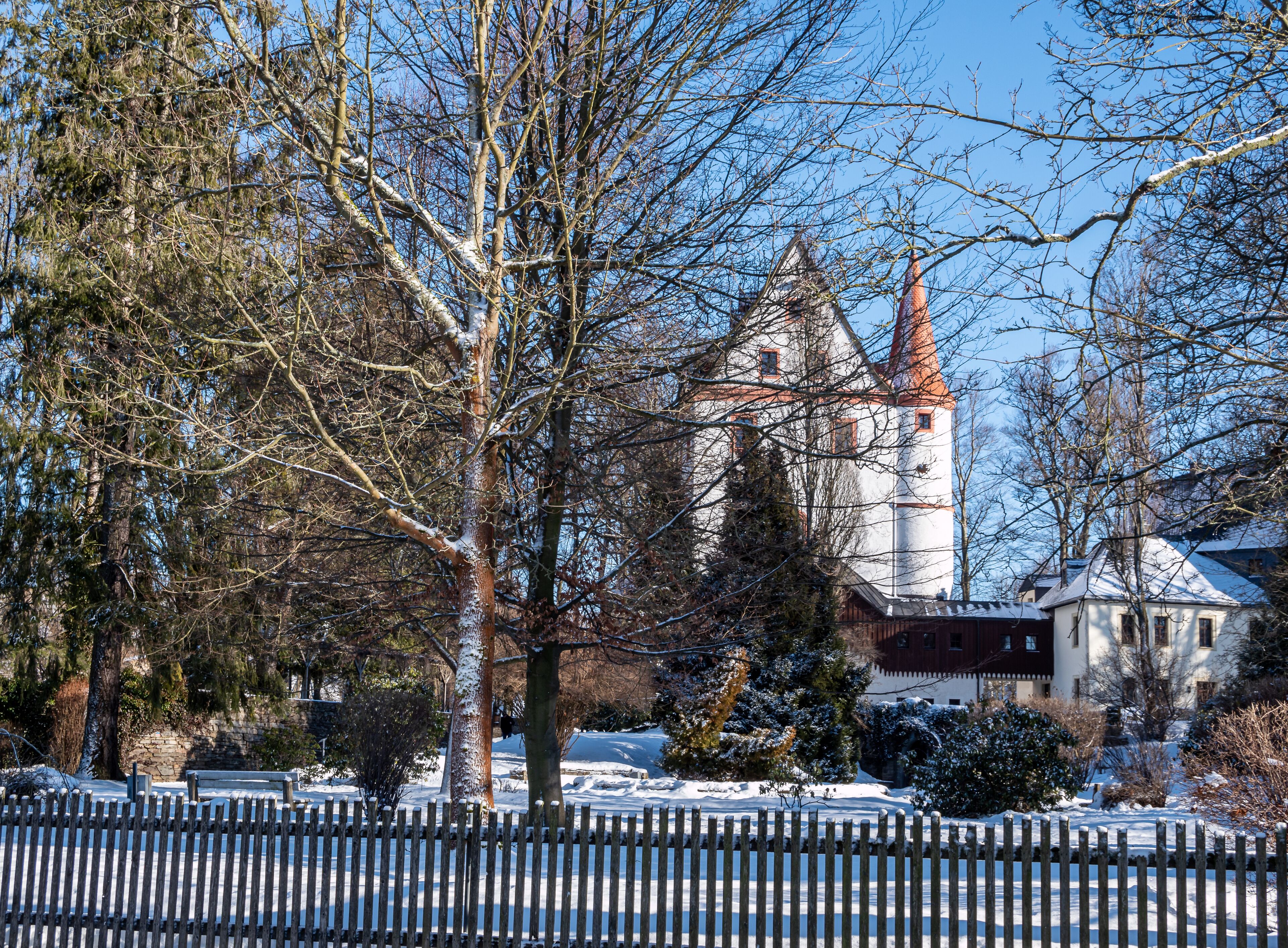 Schloss von Schlettau im Erzgebirge im Winter
