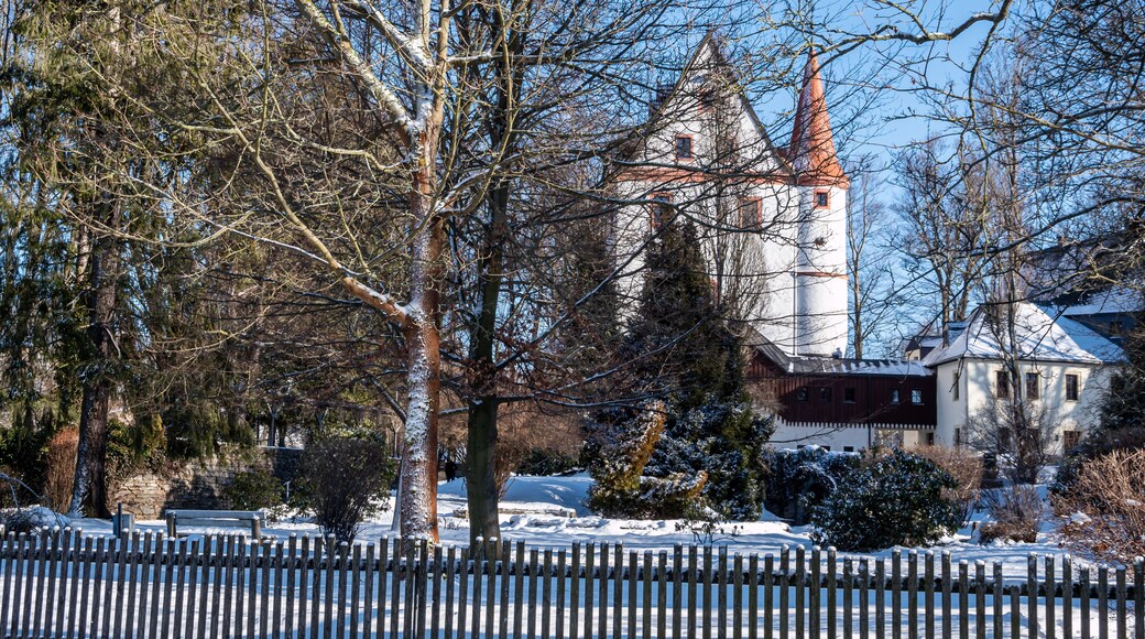 Schloss von Schlettau im Erzgebirge im Winter