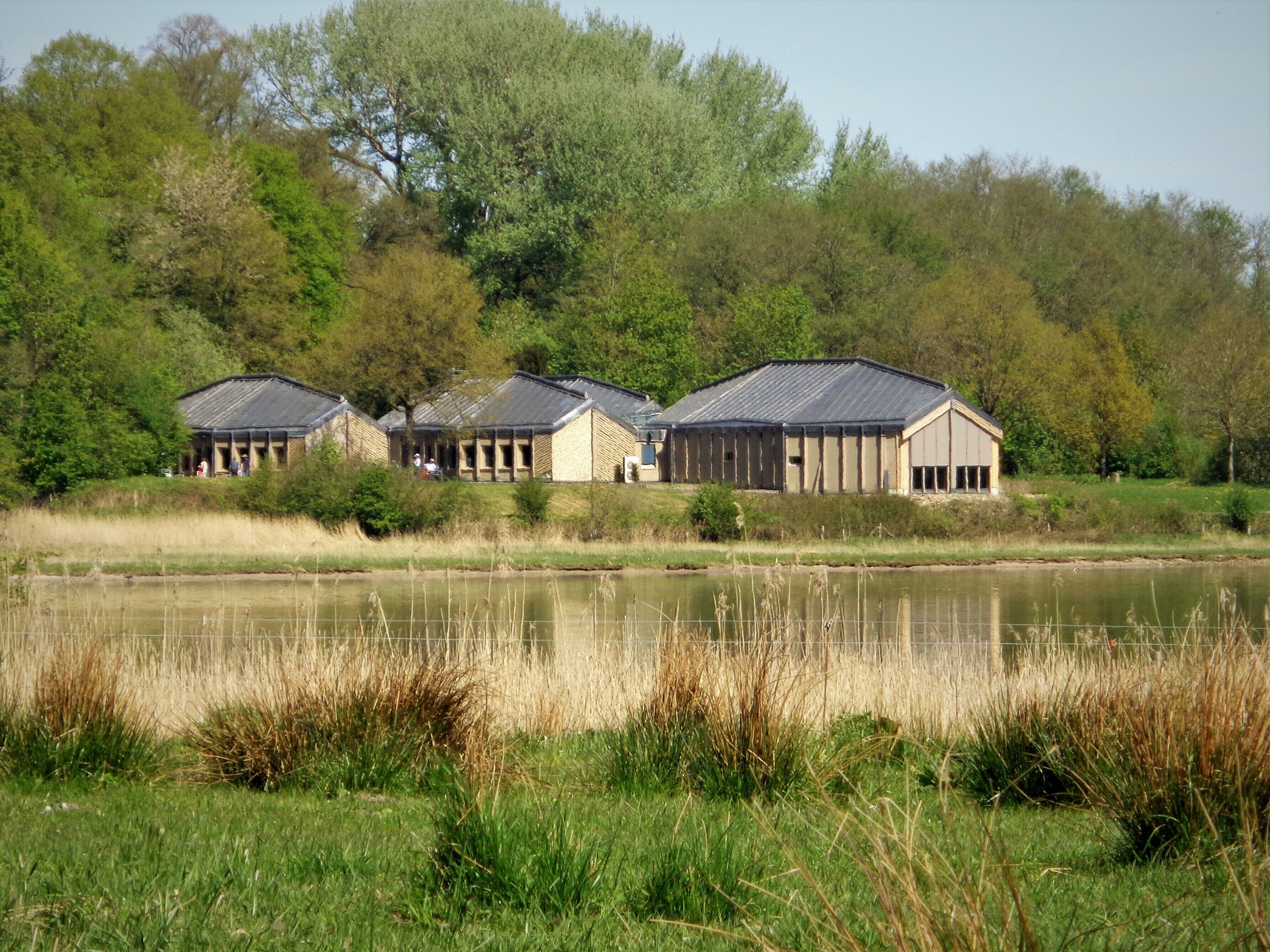 Blick auf das Wikinger-Museum Haithabu, das nach umfangreichen Instandsetzungsarbeiten im Mai 2018 wiedereröffnet wurde.