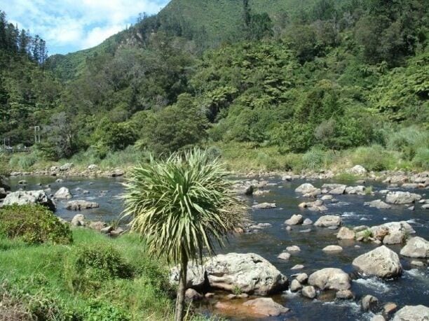 Beautiful spot with some nice hikes 
