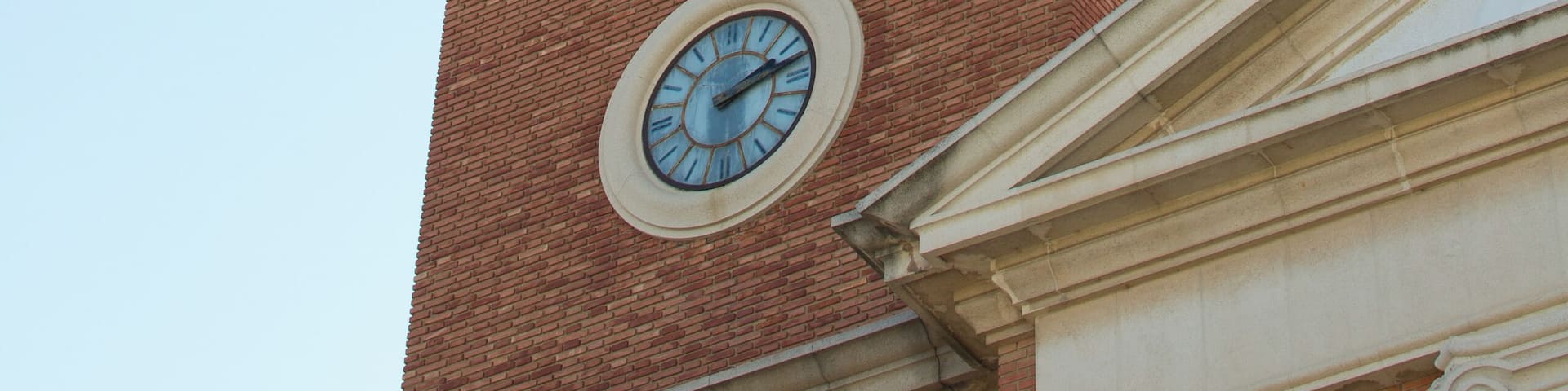 Església de la Trinitat de Tavernes Blanques.