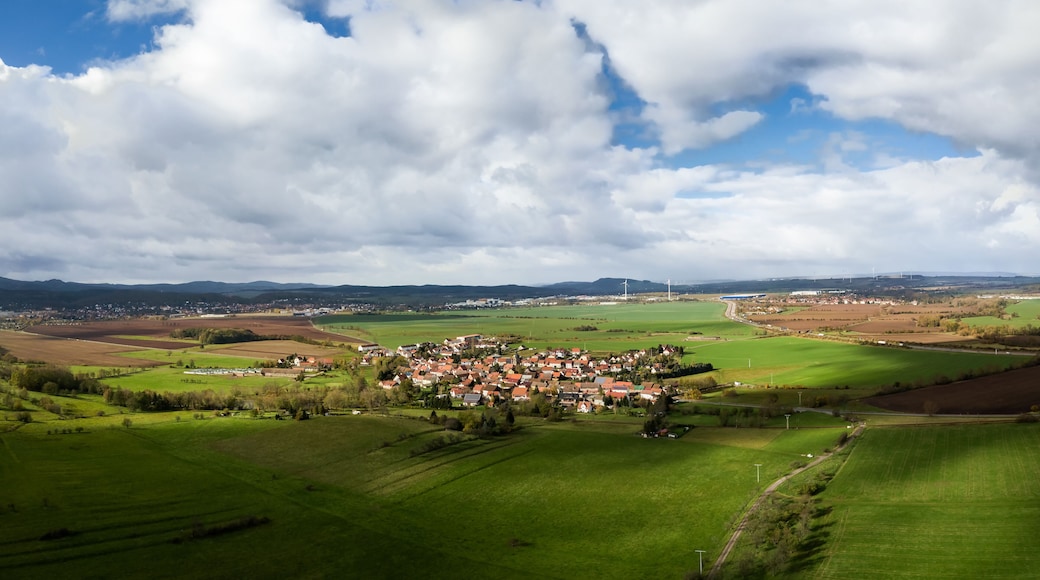 Panorama-Luftbild Licht und Schatten, Wahlwinkel und Hörselgau im Licht, Waltershausen und Industriegebiet im Schatten