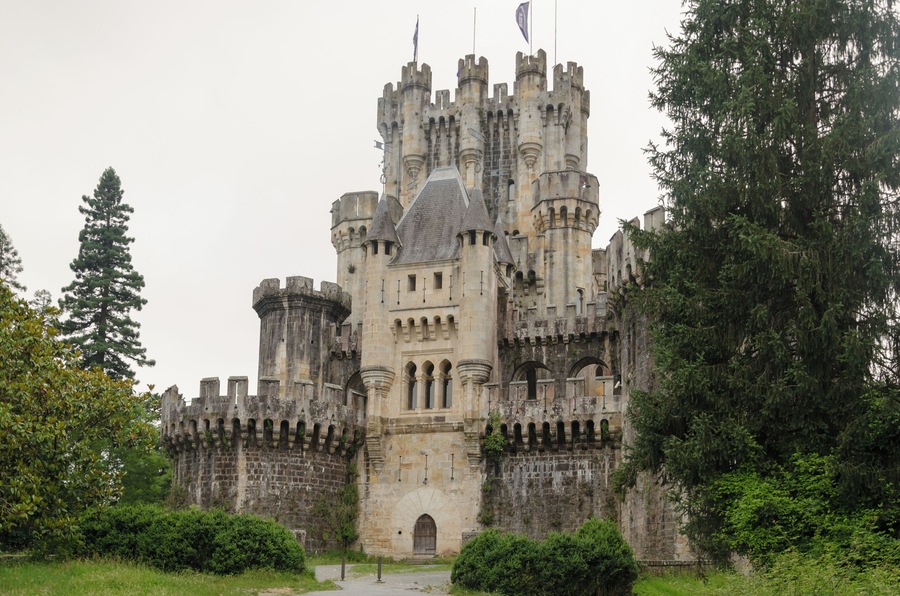 El castillo de Butrón se encuentra sin uso y poco cuidado.