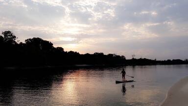 #Tb to this summer in Gabon.
Love this beautiful Island called “Pointe Denis” where you can enjoy the sunset over the river and the sunrise over the estuary.
From Gabon with love 🧡 🌍 🇬🇦
#Africa #Gabon #Photography #Sunset #River #Paddling