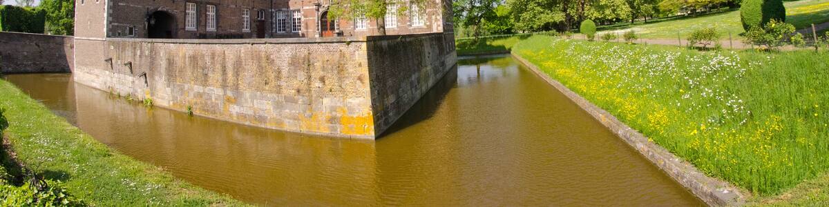Eijsden Castle and its Vegetation in May