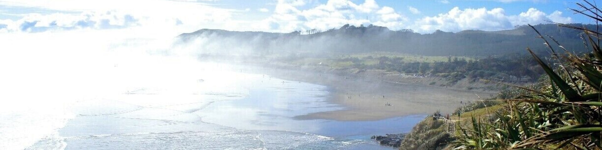 About an hour's drive from Auckland, Muriwai is another great beach to visit on a day trip from Auckland. It’s a great place to go surfing and boogie boarding, and also has a large colony of gannets who congregate on the rocks. Bring a picnic or head to Sand Dunz up the road for some takeaways and ice cream.
#beach
http://kileetravels.com/day-trips-around-auckland/