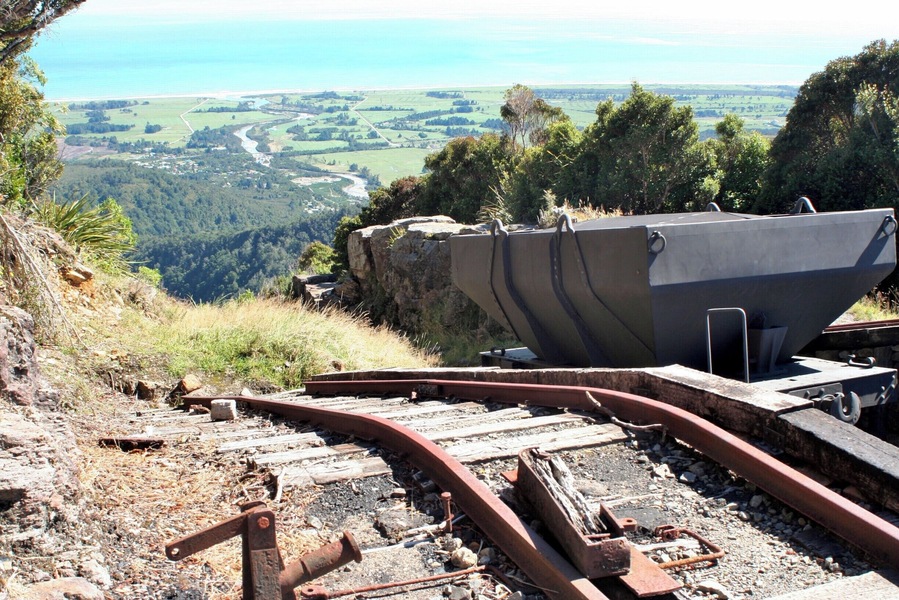 The Denniston incline was one of the steepest Railway lines in New Zealand. They used it to transport coal from the mines to the city. It seems crazy to me that even people were transported in these wagons