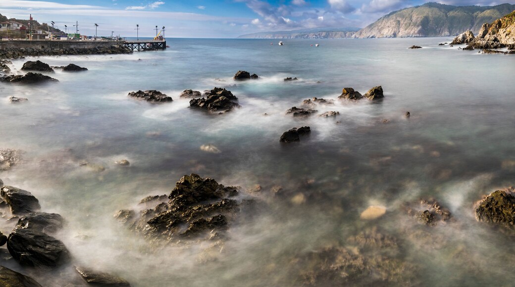 Fishing Village at Chile, the Humboldt current take a lot of nutrients to the area make it perfect for fishing, here we can see Caleta Quintay in Valparaiso an old whale fishing village