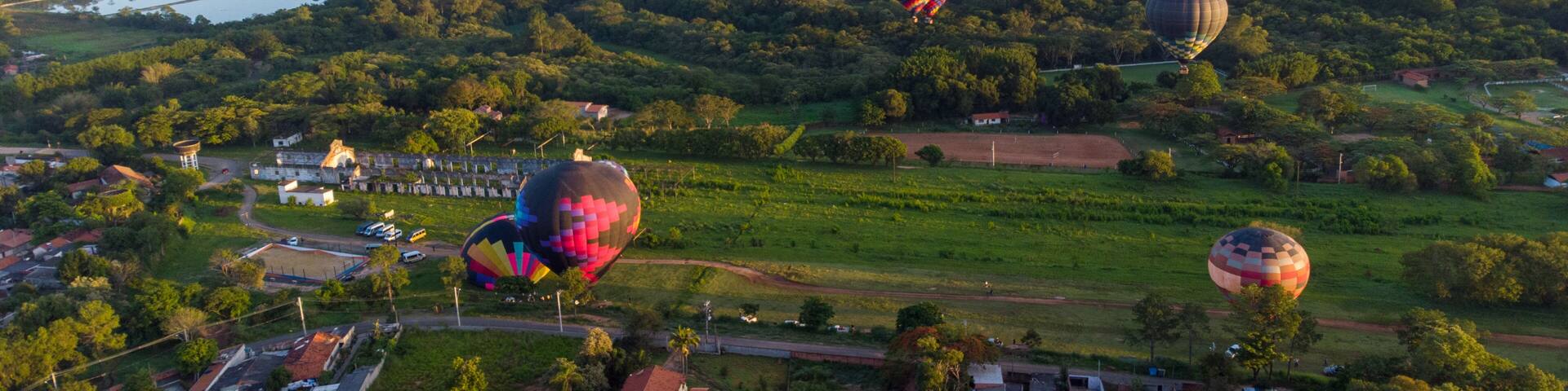 Place for weekends and holidays with balloon flights and skydiving in the city of Boituva-SP