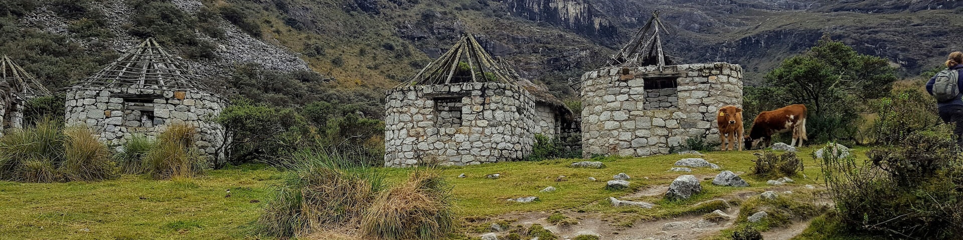 Abandoned stone homes at 5000m above sea level. Peru