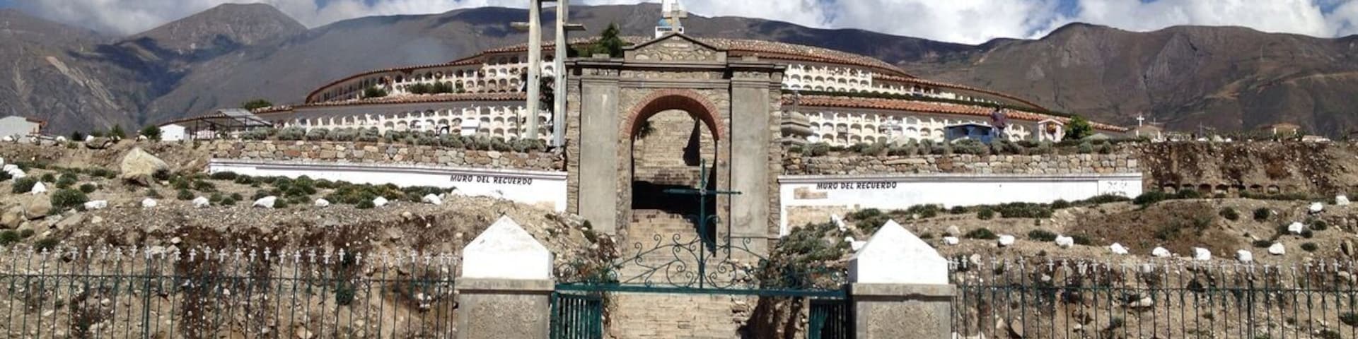 If you're near Yungay or Caraz and have some free time to kill before your next hiking adventure, Campo Santo is a good 1-hour activity. It's 5 minutes from Yungay and costs less than $1 to enter. Lots of historical significance in regards to the 1979 earthquake that completely devastated the region.