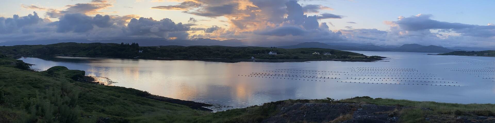Sunset between Lauragh and Ardgroom on the Beara pensinsula, Kerry, Ireland.