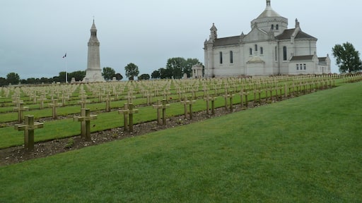 Cimetière National de Notre-Dame de Lorette Ablain-Saint-Nazaire., Pas-de-Calais, Nord-Pas-de-Calais-Picardie France.