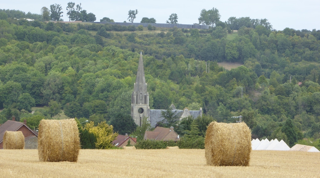 La nouvelle église de Ablain-Saint-Nazaire Pas-de-Calais, Hauts-de-France France