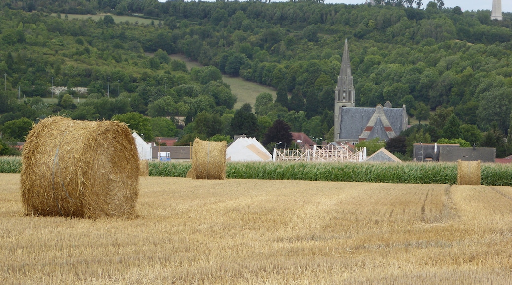 La nouvelle église de Ablain-Saint-Nazaire Pas-de-Calais, Hauts-de-France France