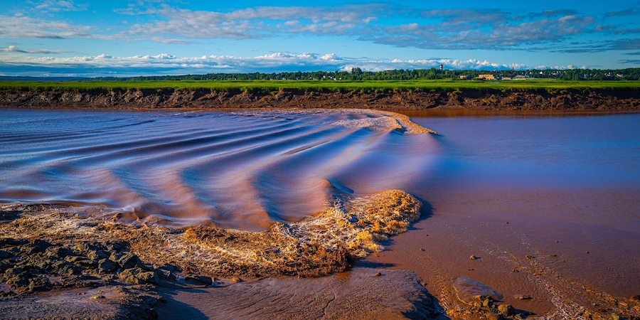 Tidal Bore at the Petitcodiac River Parc Bore in Moncton, New Brunswick, Canada