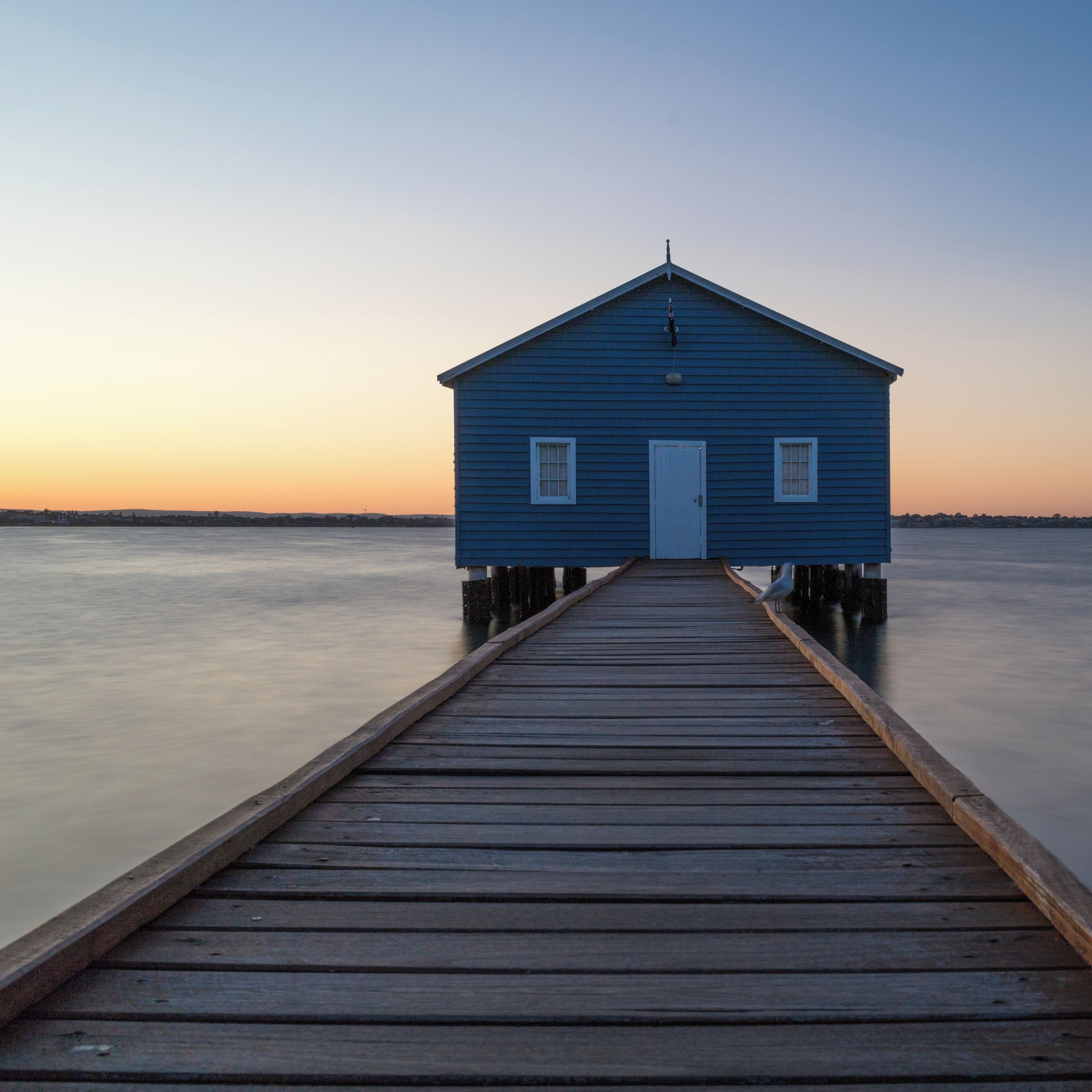This is my take on an Instagram classic the Little Blue Boat House which is located on the bank of the Swan River in Perth.

This is a beautiful place to go for a walk in the morning.