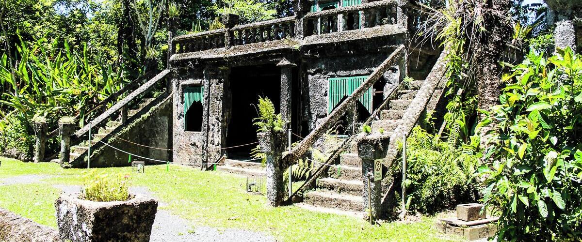 During yours must do on the road trip along Australian's East Coast, you must stop at Paronella Park! You can camp there overnight and you will find an amazing spanish castle build around a waterfall in 1930!The guide will tell you all the story of Jose Paronella and you will be amused! The camping area it's great too!