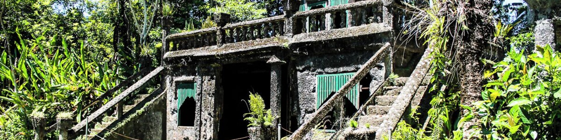 During yours must do on the road trip along Australian's East Coast, you must stop at Paronella Park! You can camp there overnight and you will find an amazing spanish castle build around a waterfall in 1930!The guide will tell you all the story of Jose Paronella and you will be amused! The camping area it's great too!